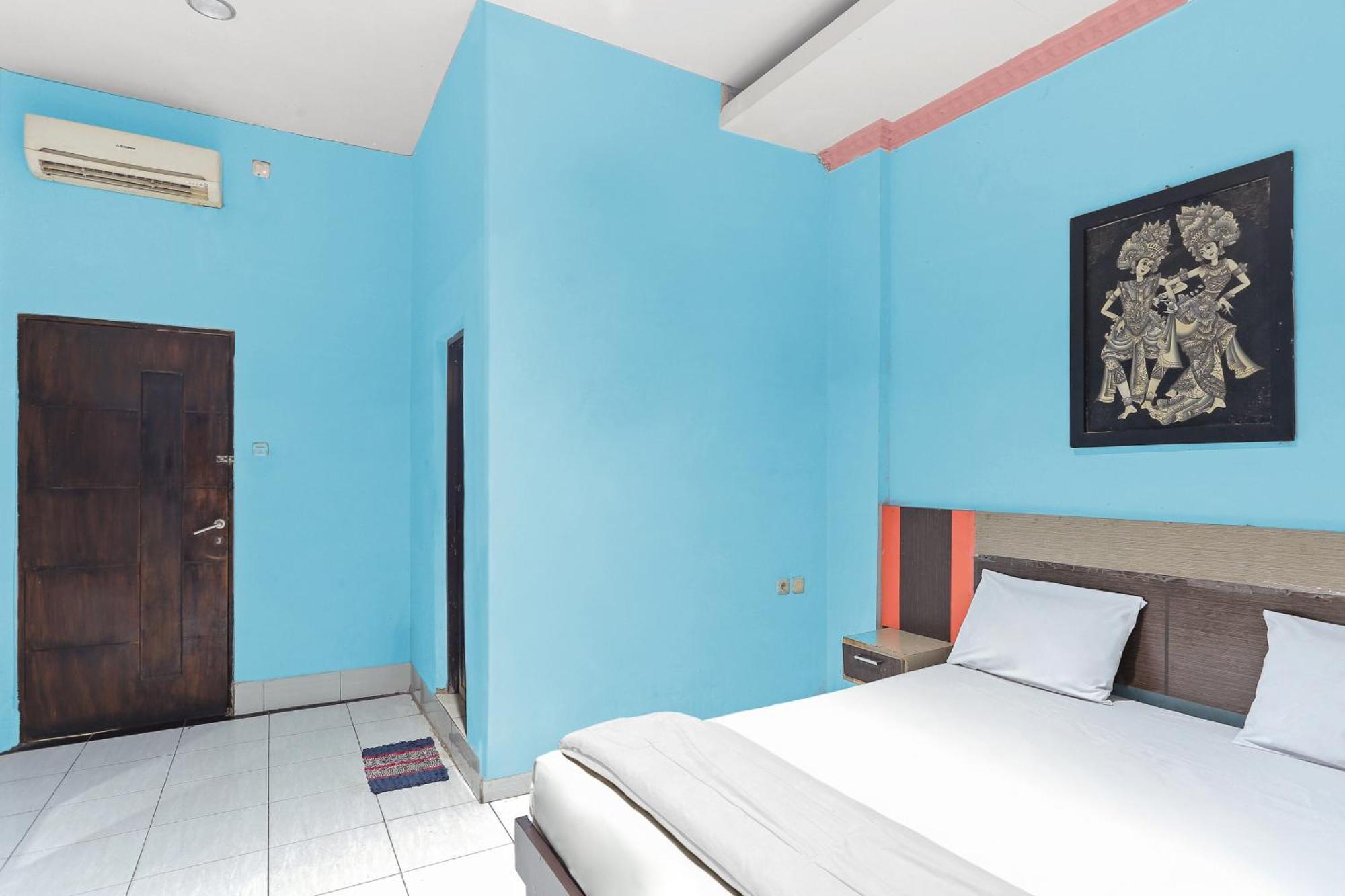 Oyo 93046 Hotel Fortuna Parepare Екстер'єр фото